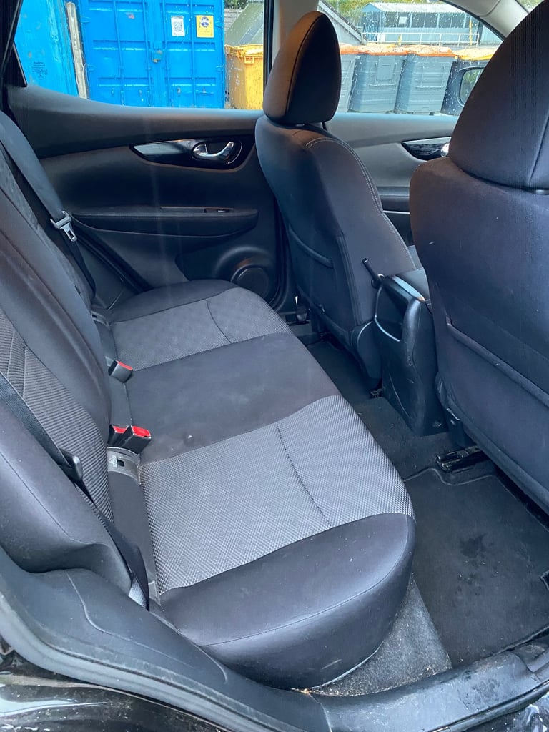 Nissan, QASHQAI, Hatchback, 2016, Manual, 1461 (cc), 5 doors