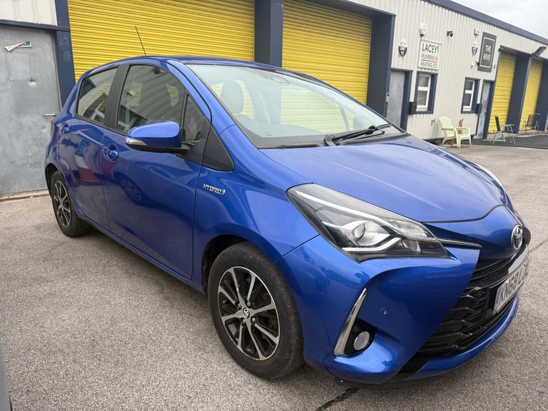 2018 Toyota Yaris 1.5 Hybrid Icon Tech 5dr CVT HATCHBACK Petrol/Electric Hybrid Automatic