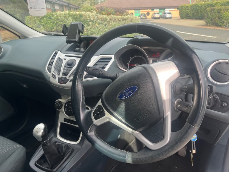 Ford, FIESTA, Hatchback, 2011, Manual, 1242 (cc), 5 doors