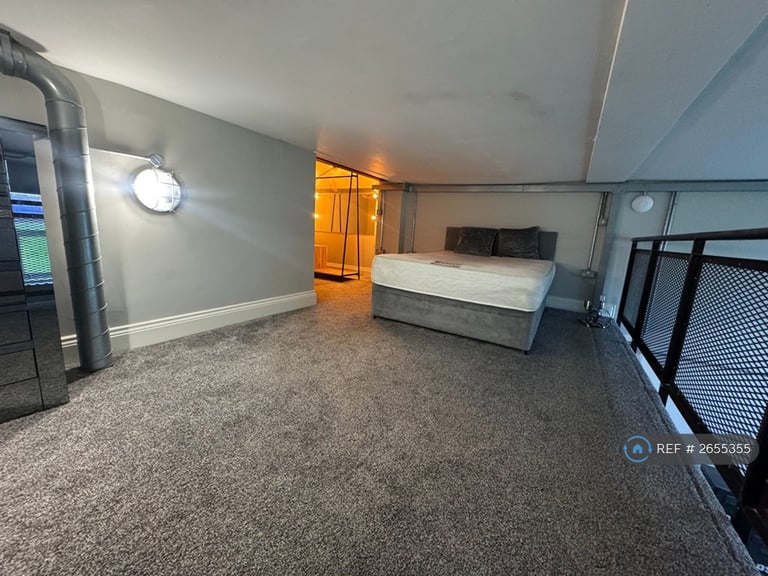 1 bedroom flat in Welch House, Hyde Park, Doncaster, DN4 (1 bed) (#2655355)