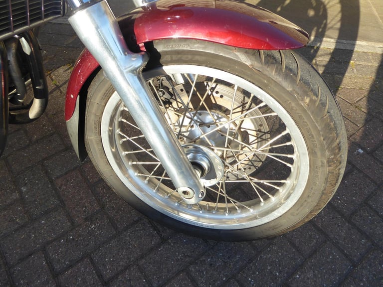 TRIUMPH THUNDERBIRD 900 N REG OWNERS AND SERVICE BOOK VERY CLEAN BIKE