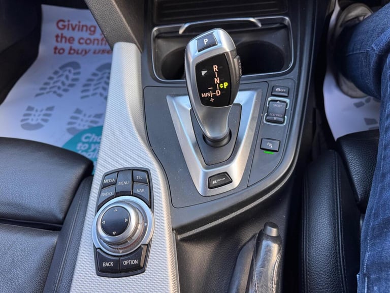 2017 BMW 3 Series Saloon (2015 - 2018) Saloon Hybrid Automatic