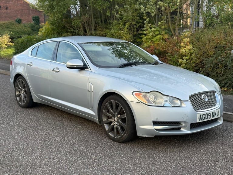 2009 Jaguar XF 3.0d V6 Premium Luxury 4dr Auto SALOON DIESEL Automatic