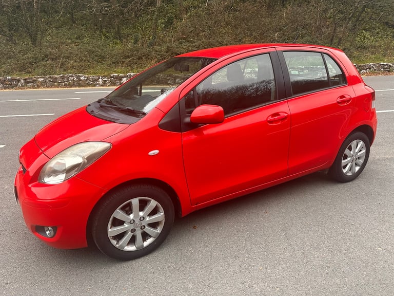 image for TOYOTA YARIS 1.3, £35 Tax, 60Mpg, immaculate 