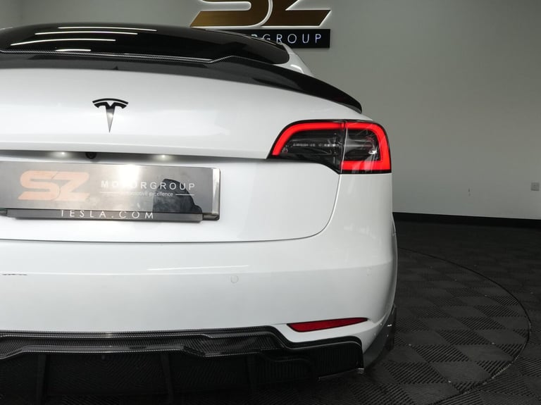 2019 Tesla Model 3 Long Range AWD 4dr Auto SALOON ELECTRIC Automatic