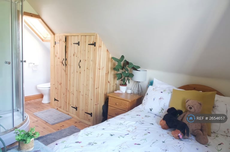 7 bedroom house in De Hague Road, Norwich, NR4 (7 bed) (#2654657)