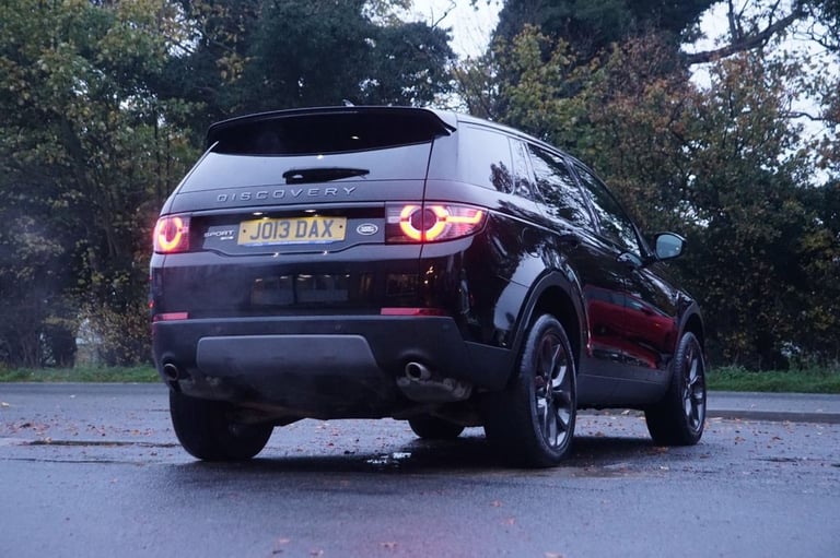 2019 Land Rover Discovery Sport 2.0 TD4 Landmark SUV 5dr Diesel Auto 4WD Euro 6 (s/s) (180 ps) ES...