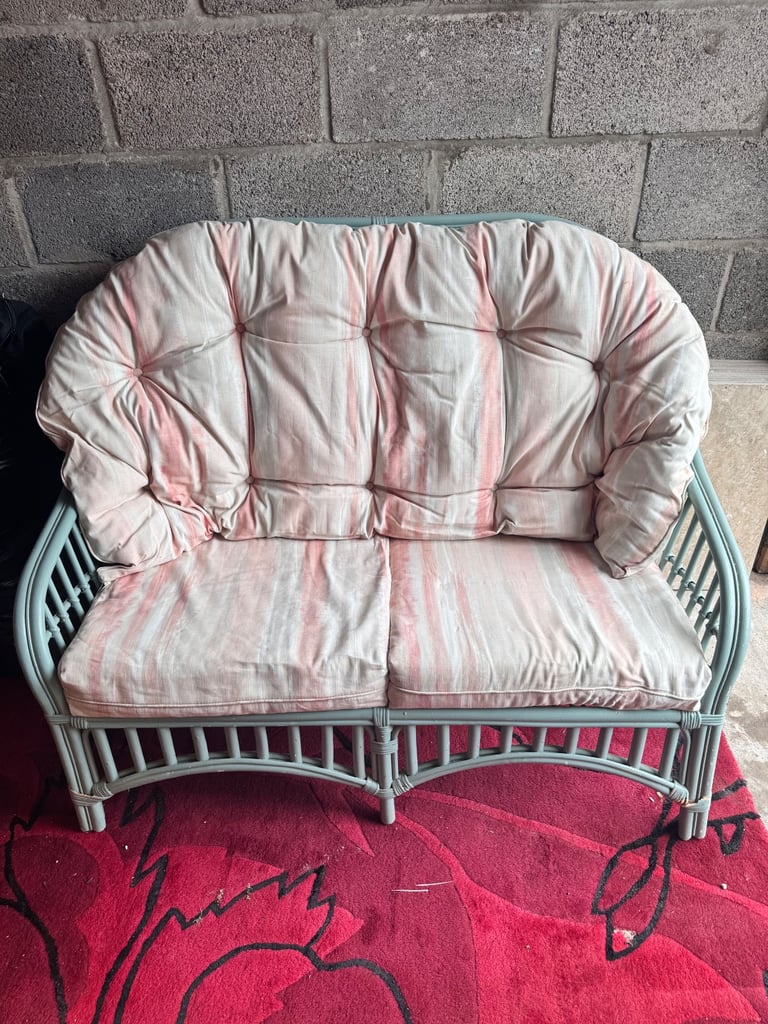 image for Wicker 2 Seater Settee