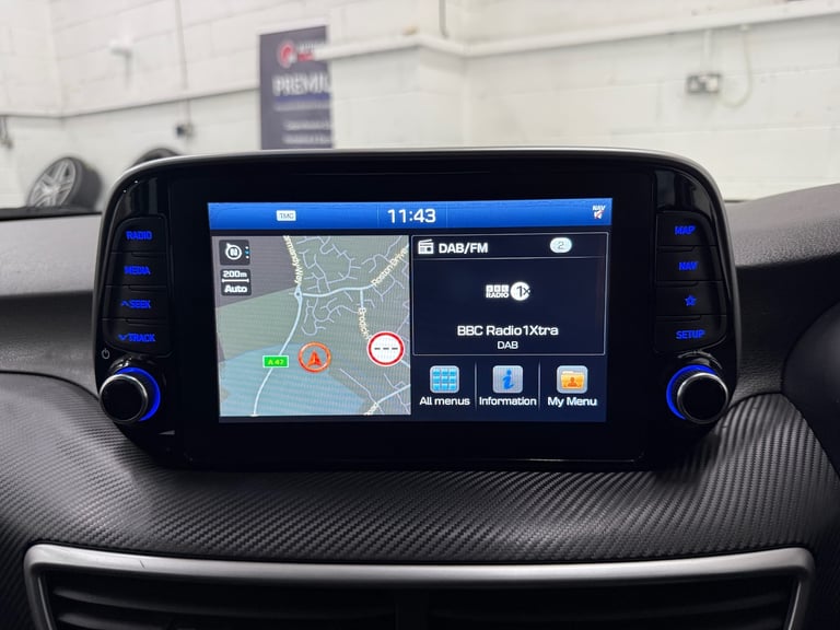 2018 68 HYUNDAI TUCSON 1.6 SE NAV CRDI 2WD MANUAL DIESEL WHITE EURO 6