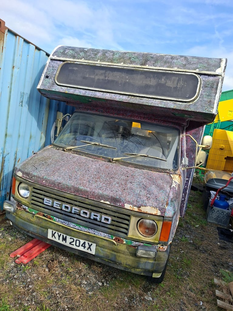 Bedford, 1982, 2260 (cc)