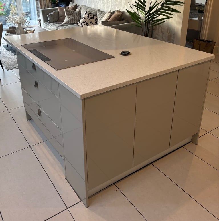 image for Kitchen worktops - solid quartz 