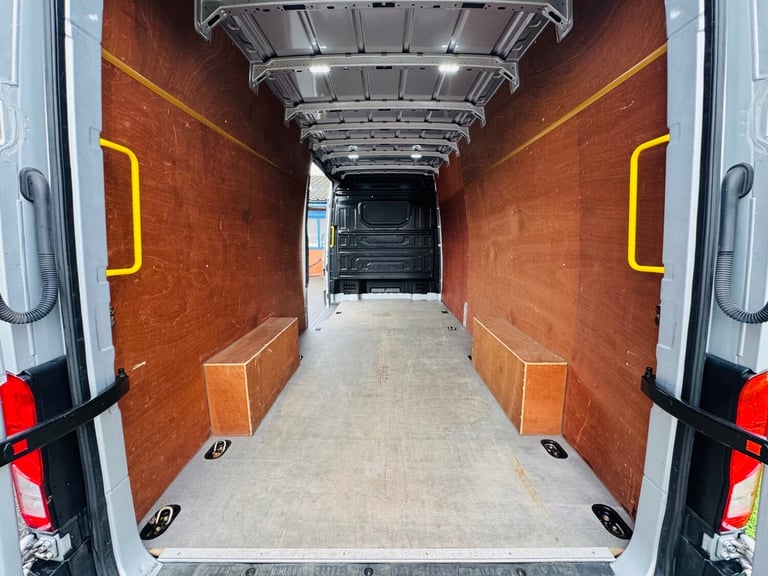 MAN TGE 3.180 LWB AUTO EURO 6 