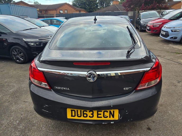 2013 Vauxhall Insignia 2.0 CDTi Elite Nav [160] 5dr Auto HATCHBACK DIESEL Automatic