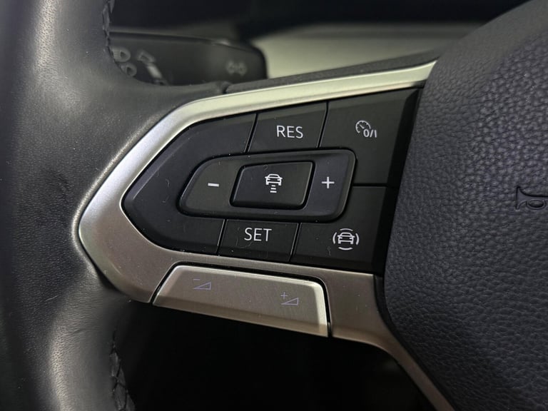 2020 Volkswagen Golf 1.5 TSI Life 5dr HATCHBACK PETROL Manual