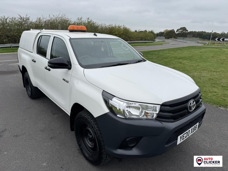 2020 Toyota Hilux 2.4 D-4D Active Pickup Extended Cab 4dr Diesel Manual 4WD Euro 6 (3.5t) (15 Pic...