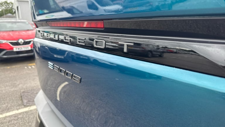 2024 Peugeot 3008 157kW GT 73kWh 5dr Auto Electric Estate Estate Electric Automatic