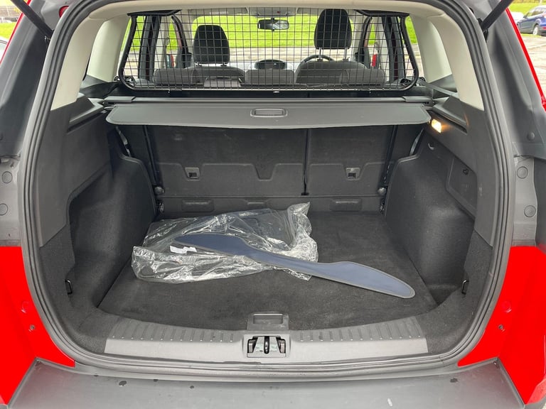 2018 Ford Kuga 2.0 TDCi EcoBlue Zetec AWD Euro 6 (s/s) 5dr HATCHBACK Diesel Manual