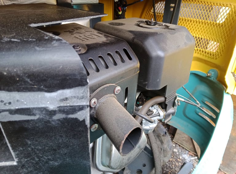 Digmaster one ton digger 