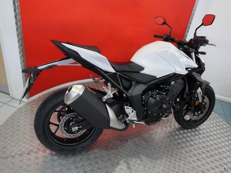 Brand new 2025 Honda CB1000 Hornet