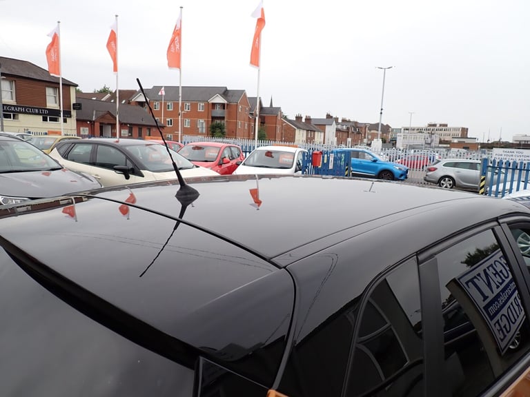 2019 Renault Captur 1.3 TCe ENERGY Iconic SUV 5dr Petrol Manual Euro 6 (s/s)