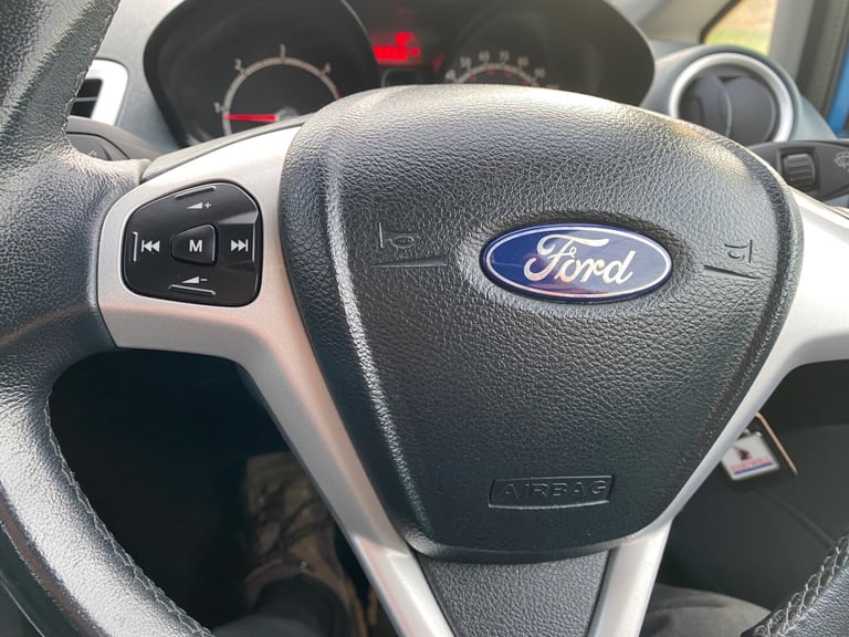 2011 Ford Fiesta 1.6 TDCi 95 Sport Van CAR DERIVED VAN Diesel Manual