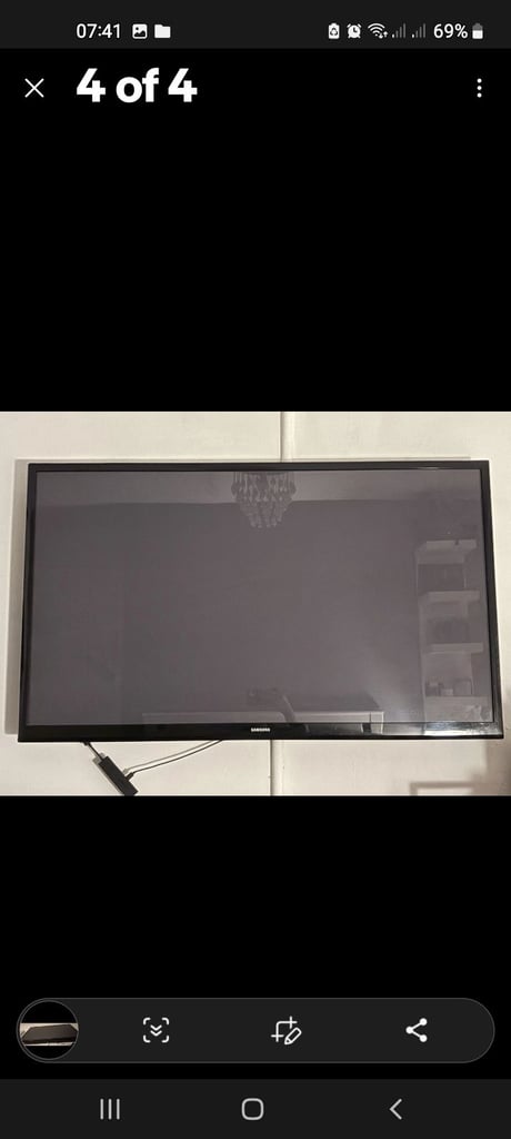 Samsung 50" television with freeview 