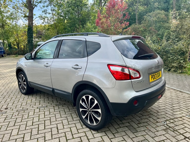 Nissan QASHQAI Automatic