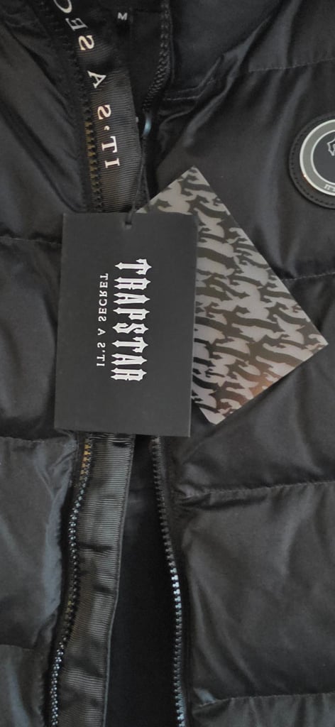 New with tags. Trapstar gilet. Size medium 