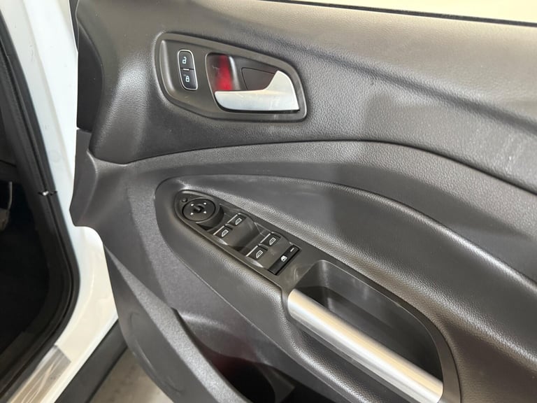 2018 Ford Kuga 1.5 TDCi Titanium X Powershift Euro 6 (s/s) 5dr HATCHBACK Diesel Automatic