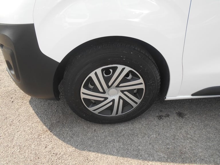 Vauxhall Vivaro 2022 L2H1 F3100 DYNAMIC S/S NO VAT