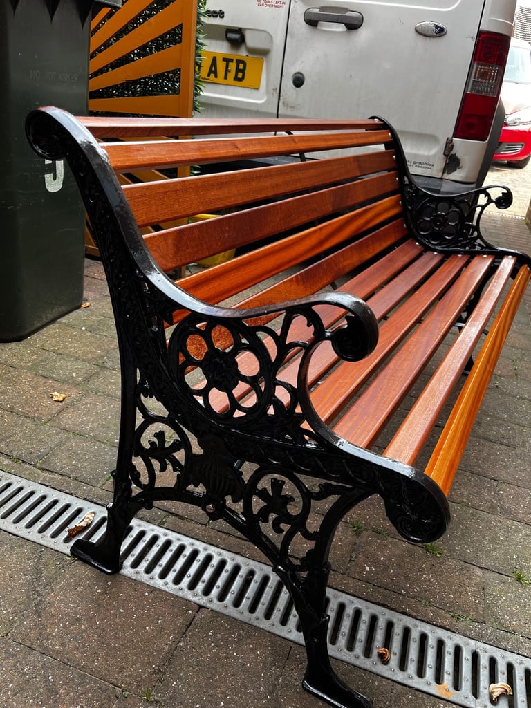 Garden bench 