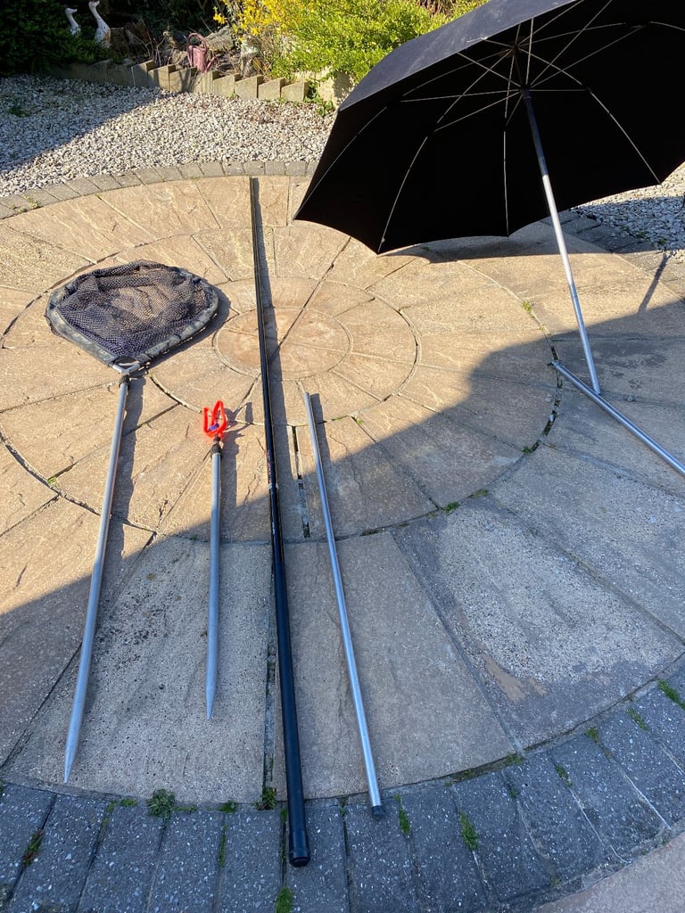 image for Fishing Equipment Umbrella Landing net with handle and 2 extendable handles rod rest