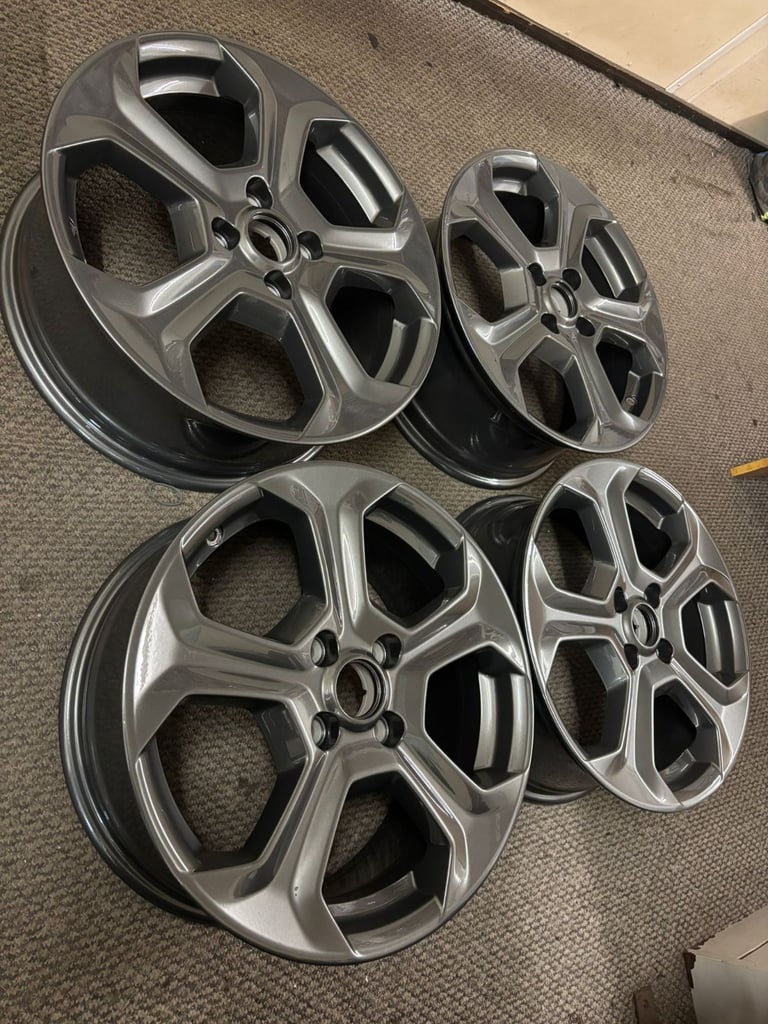 4x17"  Genuine Ford Fiesta Zetec ST alloys refurbished gun metal 4X108
