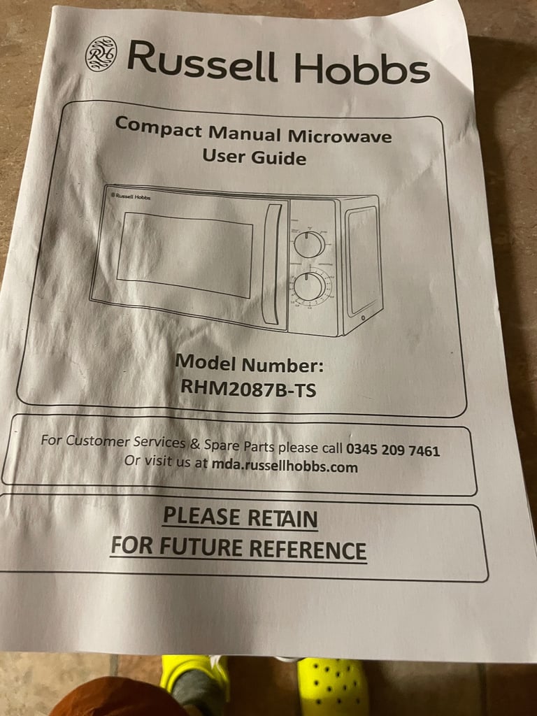 RUSSELL HOBBS MIRCOWAVE