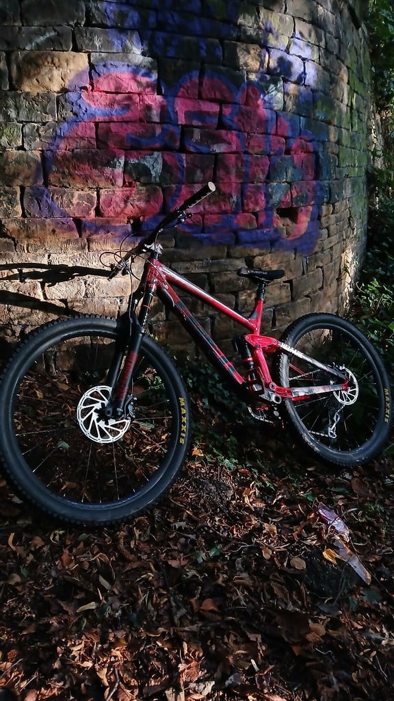 image for Trek slash 8