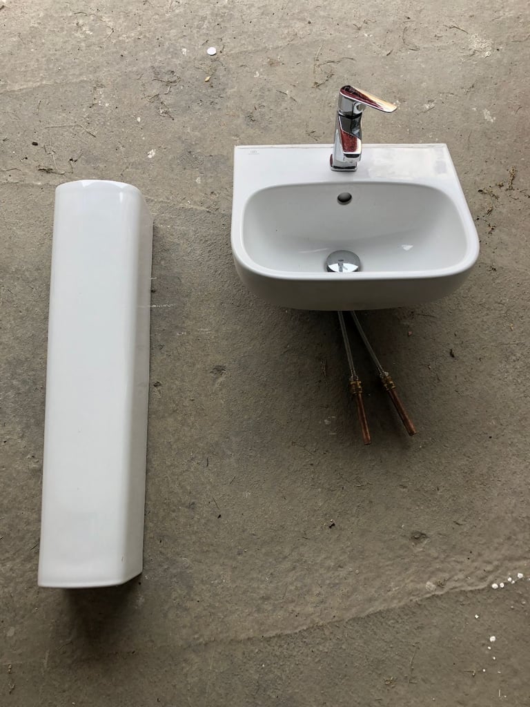 New unused bathroom basins, Ideal Standard
