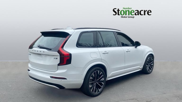 2025 Volvo XC90 Plus, B5 AWD Mild hybrid, Petrol, Dark, 7 Seats ESTATE Petrol/Electric Hybrid Aut...