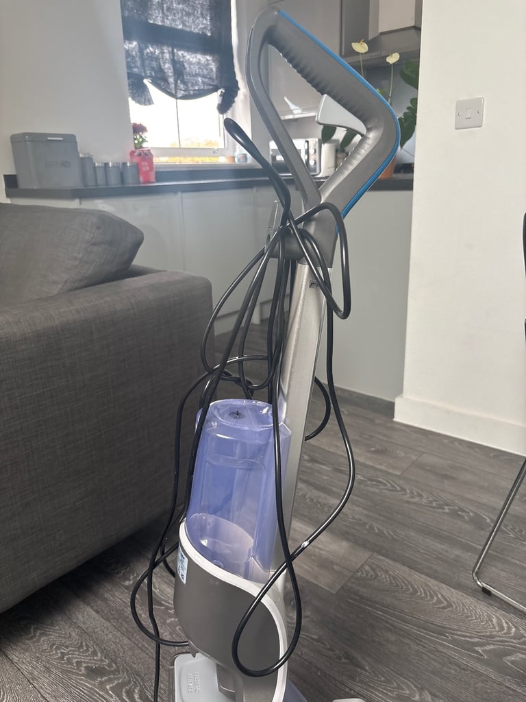 Vax compact power upright carpet cleaner