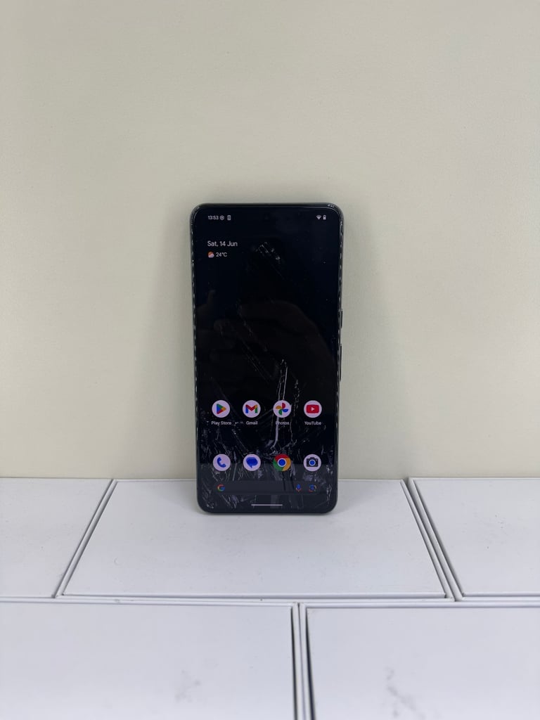 Google Pixel 8 Pro 128GB Unlocked in Mint Condition