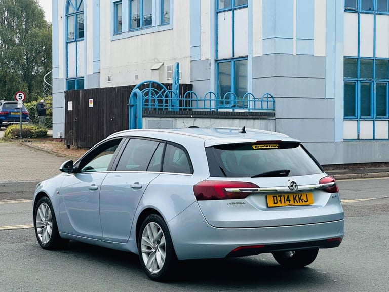 2014 Vauxhall Insignia 2.0 CDTi ecoFLEX SRi Nav Sports Tourer Euro 5 (s/s) 5dr ESTATE Diesel Manual
