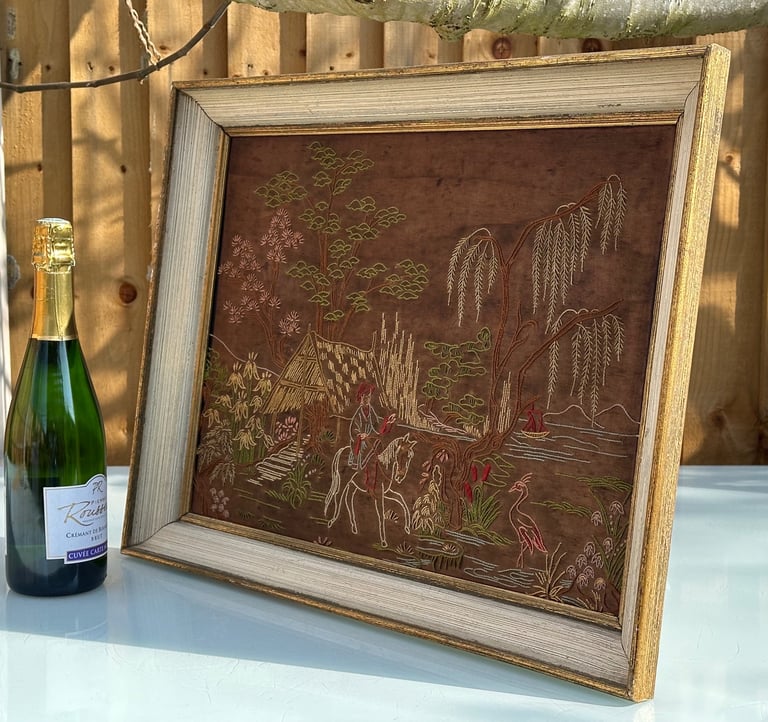 ANTIQUE FRAMED CHINESE SILK EMBROIDERY TAPESTRY PICTURE, 78x45cm - 1900s - WILL POST!