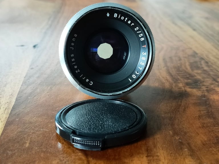 CARL ZEISS JENA BIOTAR T 58mm f2 m42  mount vintage fast lens great bokeh 