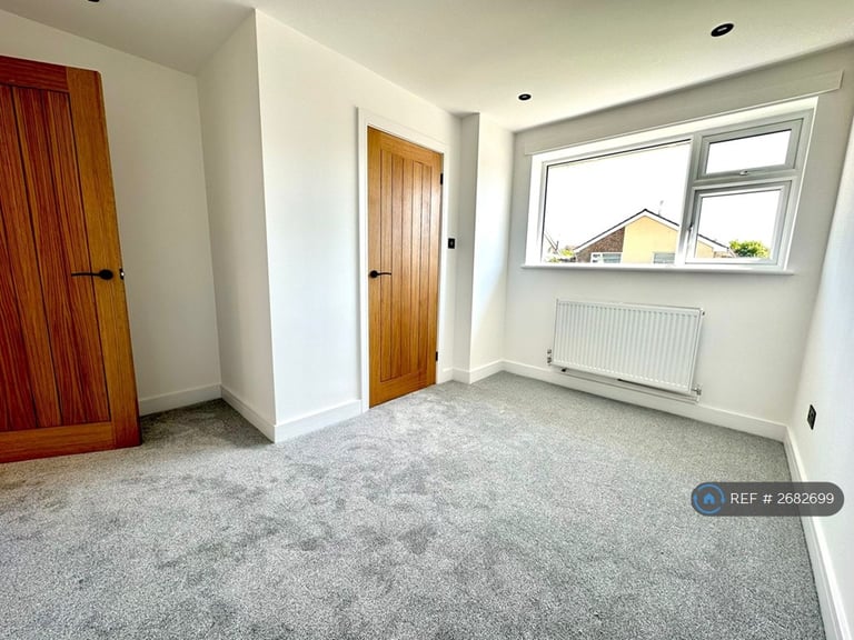 3 bedroom house in Yew Tree Road, St. Marys Bay, Romney Marsh, TN29 (3 bed) (#2682699)