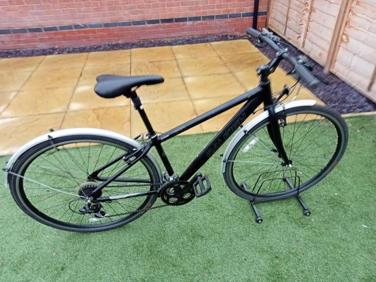 Raleigh X1 Aluminium Hybrid Bike.