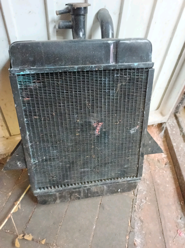 image for Triumph GT6 radiator 