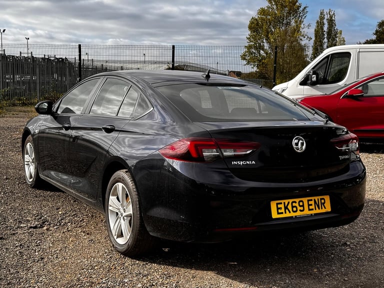 2019 Vauxhall Insignia 1.5T [165] Design Nav 5dr HATCHBACK PETROL Manual
