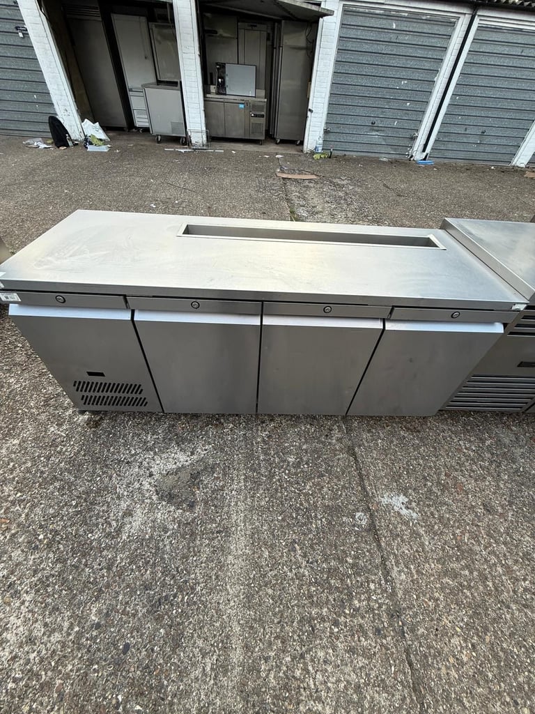 Commercial bench fridge counter fridge pizza fridge cafe shop restaurant 