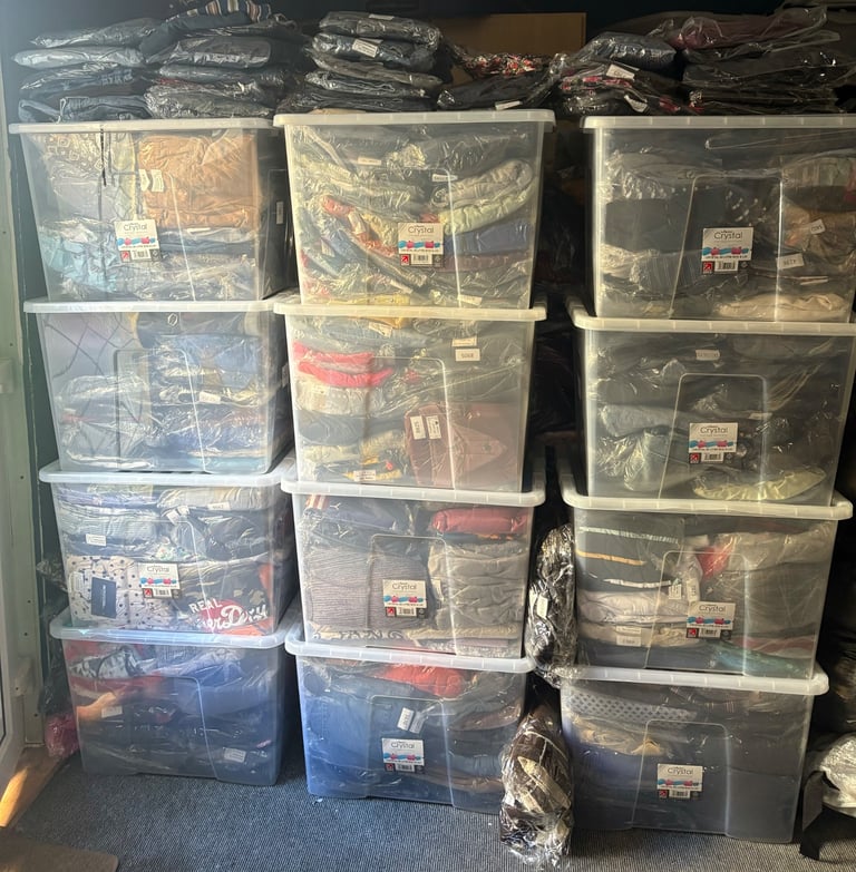 Wholesale Job Lot Bundle of Clothes 1000+ Pcs Mixed Brands Men Women Resale Bulk