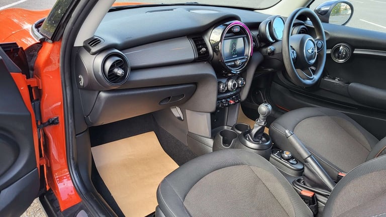 2018 MINI Hatch 1.5 Cooper II 3dr HATCHBACK PETROL Manual