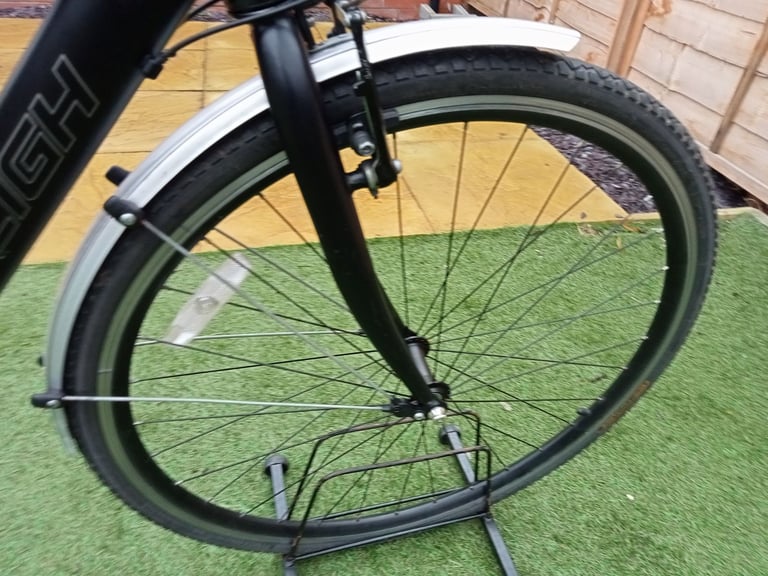 Raleigh X1 Aluminium Hybrid Bike.